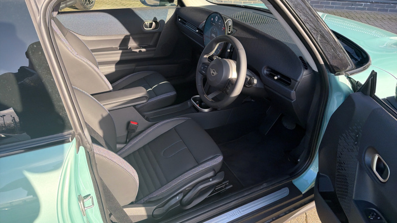 MINI Cooper 1.5 C Sport [Level 1] 3dr Auto Petrol Hatchback